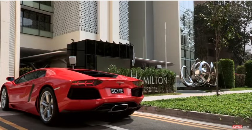 Δείτε που παρκάρουν οι εκατομμυριούχοι της Σιγκαπούρης (βίντεο)